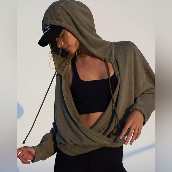 FP Movement Off Season Pullover Hoodie NWT Size L - Picture 2 of 8